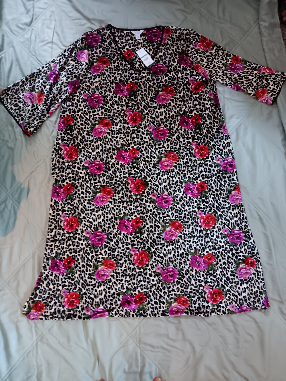 sofia by sofia vergara Leopard Floral Shift Dress - Black, White, Pink & Red
